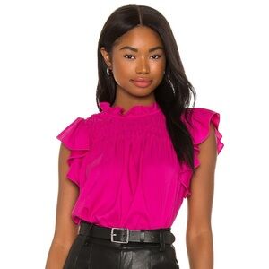 💕1. State Pink Short Sleeve Top